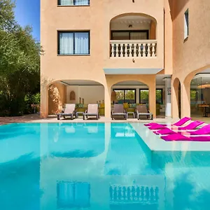 4* Apartahotel Sinfony